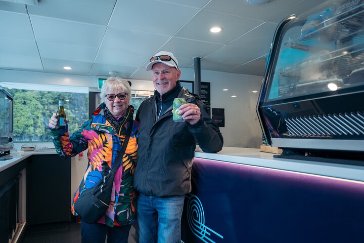 Milford Sound Coach and Cruise tour from Queenstown