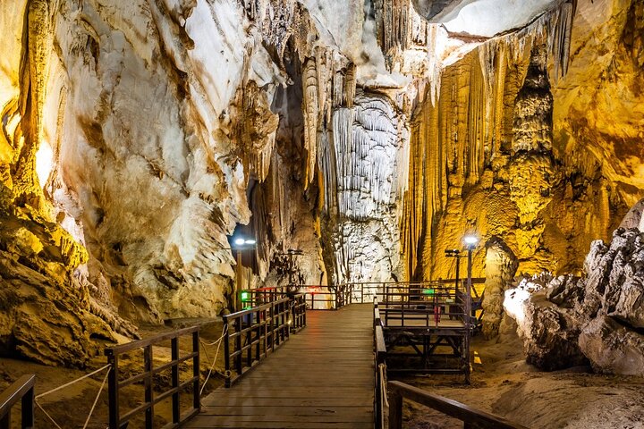 Zipline Dark cave & Paradise cave: Full-day Exploration