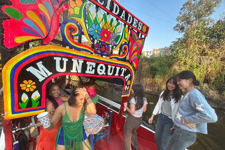 Xochimilco Barco Fiesta Tentacion 18+ with Open Bar and Tacos