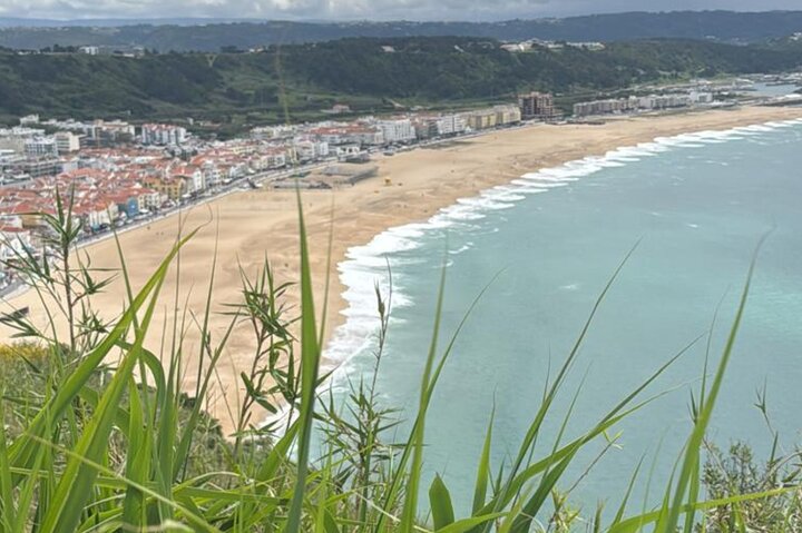 Deep Nazaré: History, panoramas and flavours