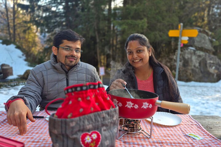 The best Sunset hike with Cheese Fondue