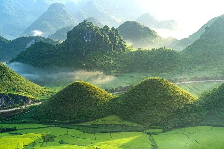 Discover Ha Giang Loop Tour 3 Day 4 Nights with EASY-RIDER