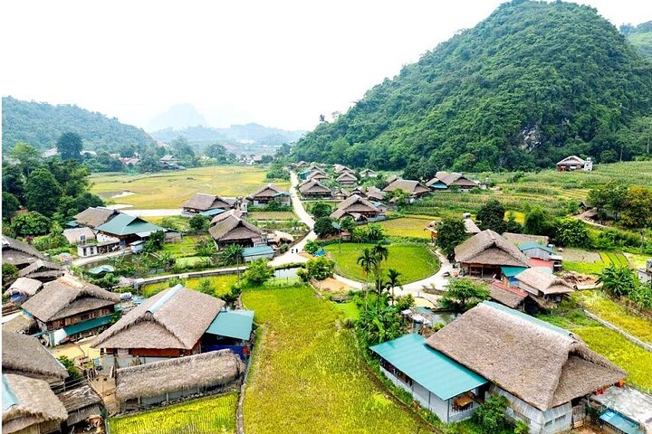 Discover Ha Giang Loop Tour 3 Day 4 Nights with EASY-RIDER