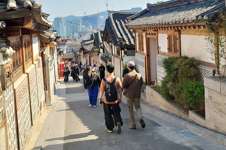 Half or Day Private Tour For Cruise Incheon and Seoul City Tour
