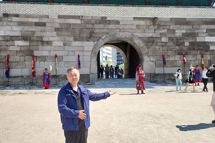 Half or Day Private Tour For Cruise Incheon and Seoul City Tour