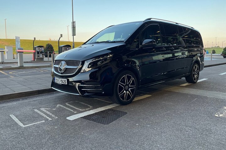 Private Guided Shore Excursions from Cobh - Luxury Line MPV XL