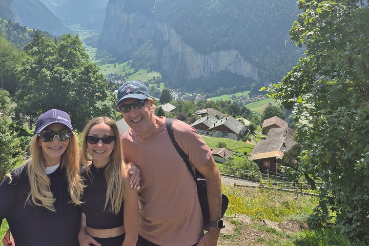 The best Sunset hike with Cheese Fondue