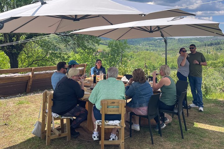 Truffle Hunting in Chianti, pasta class and lunch