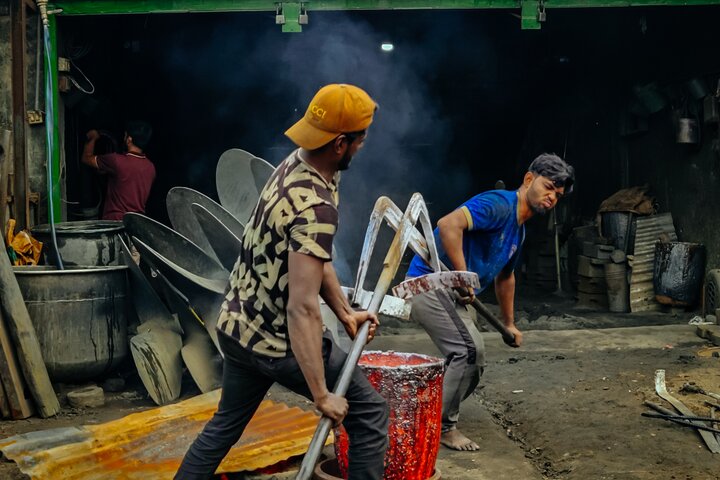 Dhaka Street & Culture Photography – Private Full-Day Tour