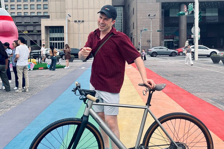 Best E-bike Cycling Tour in Taipei - Includes Local Food & Drinks