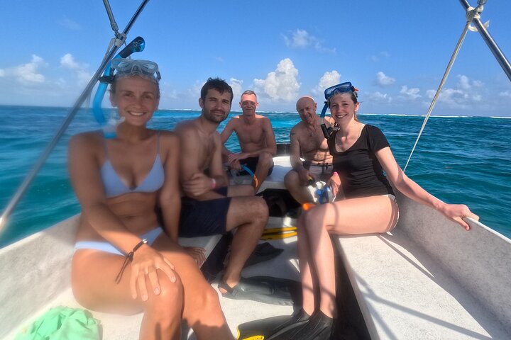 Let's snorkel Hol Chan the Best Marine Reserve in Belize