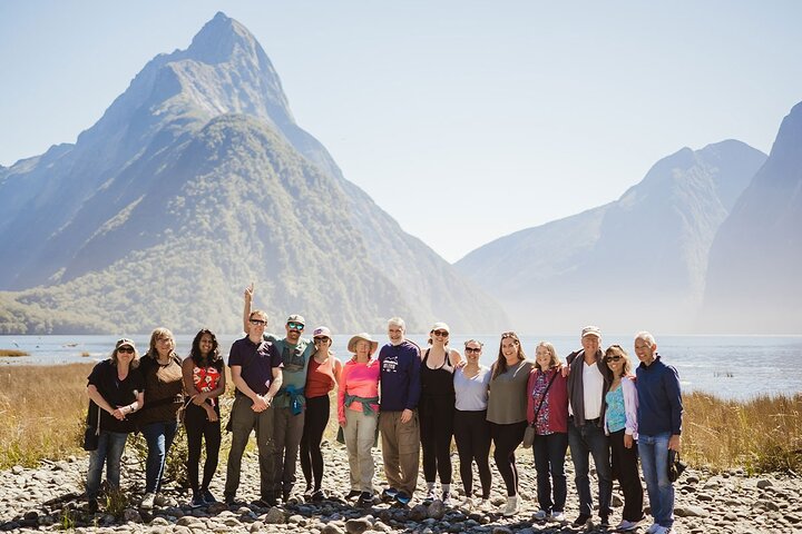 Award Winning Milford Sound Full Day Tour & Cruise from Te Anau