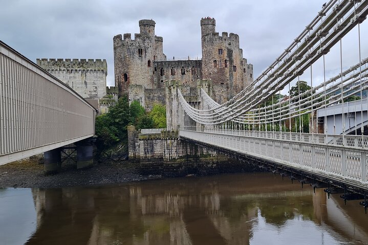 Conwy Castle & Town Highlights Walking Tour