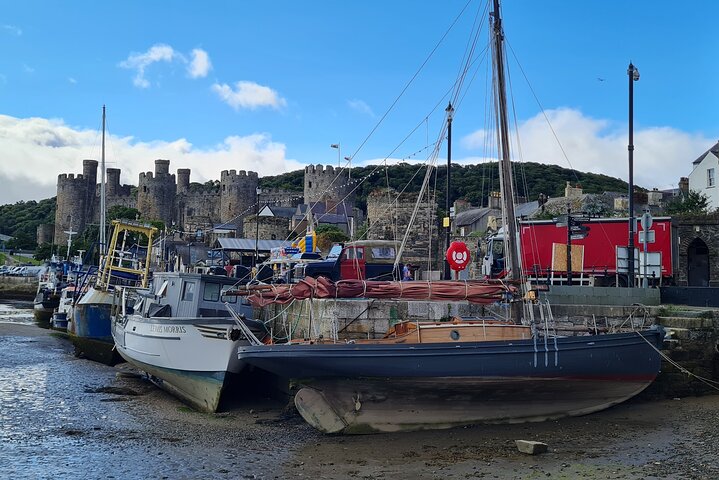 Conwy Castle & Town Highlights Walking Tour