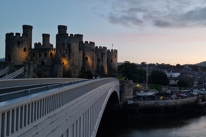 Conwy Castle & Town Highlights Walking Tour