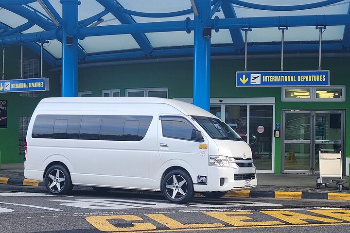 Argyle Airport Private Transfers to Hotels