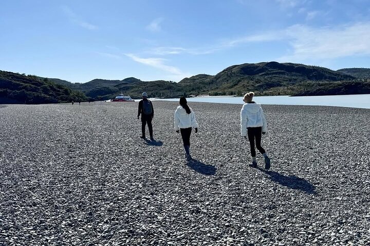 Grey Glacier Cruise with Pickup from Puerto Natales