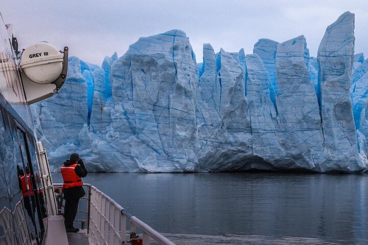 Grey Glacier Cruise with Pickup from Puerto Natales
