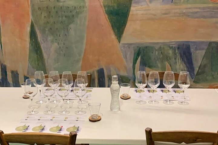 All inclusive Private Prosecco Hills Tour - 2 Wineries and Lunch.