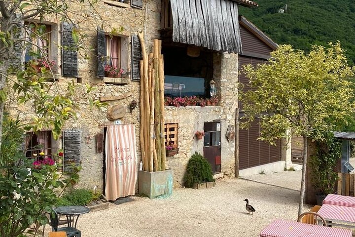 All inclusive Private Prosecco Hills Tour - 2 Wineries and Lunch.