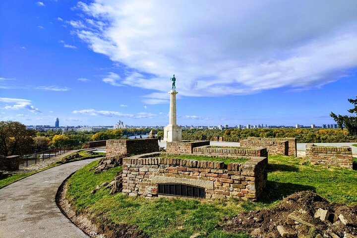 Belgrade Big Tour: Top Attractions and Belgrade Neighborhoods