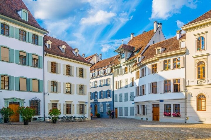 Swiss Experience: Chocolate Tasting and City Tour of Basel
