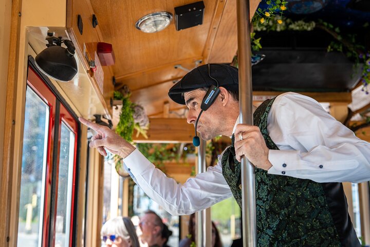 Narrated Scenic Tour on the Minneapolis Trolley