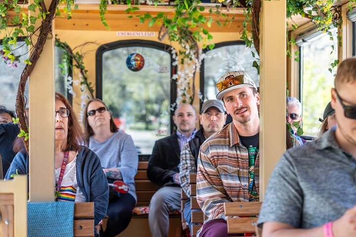 Narrated Scenic Tour on the Minneapolis Trolley