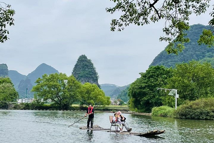 Guilin 1 Day Cave, Xianggong Hill and Impression Show