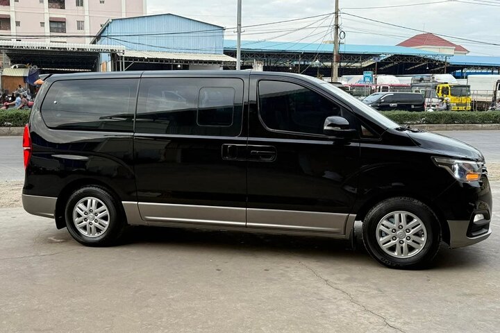 Private Car From Phnom Penh to Siem Reap
