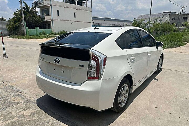 Private Car From Phnom Penh to Siem Reap