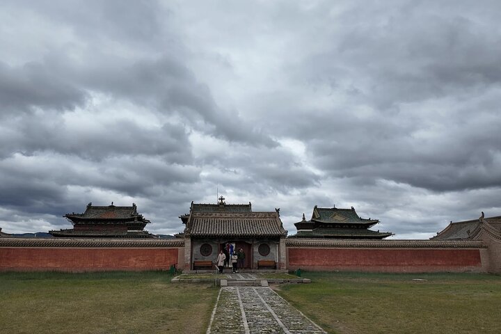 The best of Central Mongolia Guided 3 day Adventure