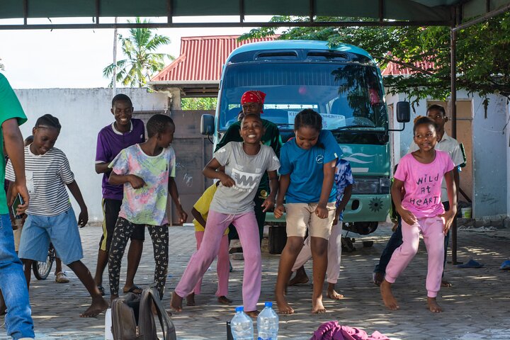 Join the Locals for 3 Days: Homestay, Music, Dance & Acrobatics