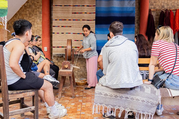 Hierve el Agua, Tule Tree, Mitla and Mezcal Distillery Tour