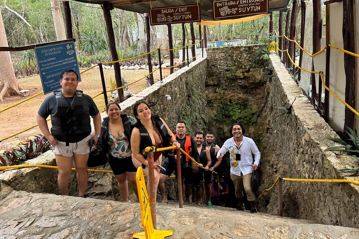 Tour Valladolid, Cenote Suytun and Cenote Oxman from Mérida