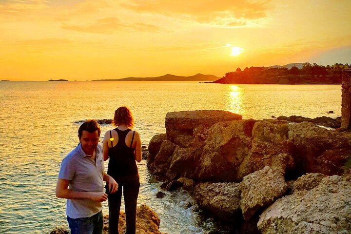 6-Hour Private Luxury Tour in Athens: Exclusively for couples