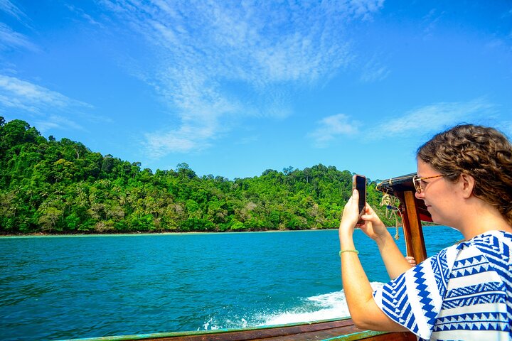 Koh Lanta 4 Islands by Private Longtail Boat with Emerald Cave