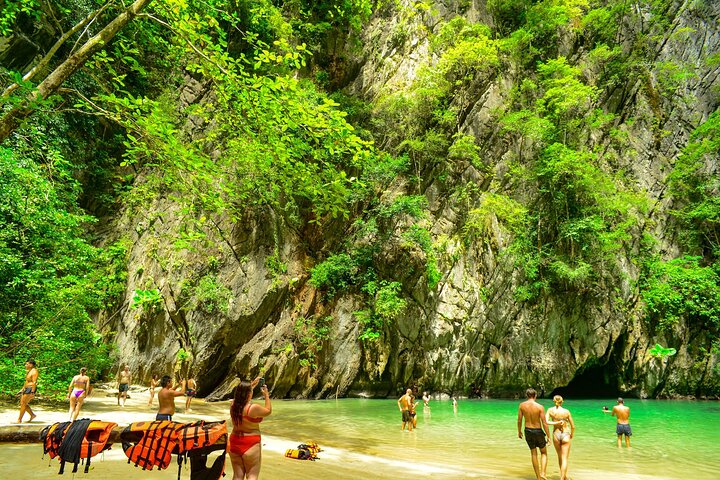 Koh Lanta 4 Islands by Private Longtail Boat with Emerald Cave