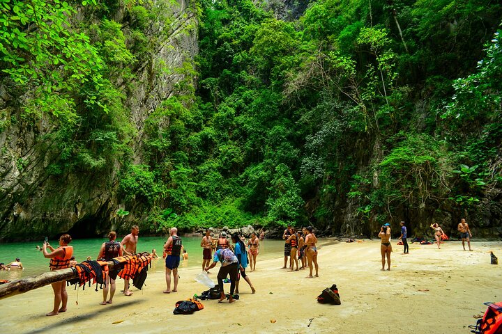 Koh Lanta 4 Islands by Private Longtail Boat with Emerald Cave