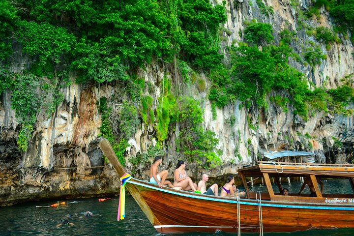 Koh Lanta 4 Islands by Private Longtail Boat with Emerald Cave