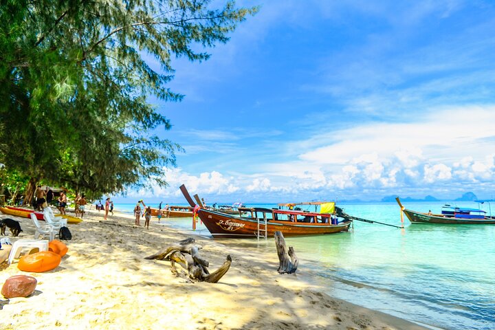 Koh Lanta 4 Islands by Private Longtail Boat with Emerald Cave