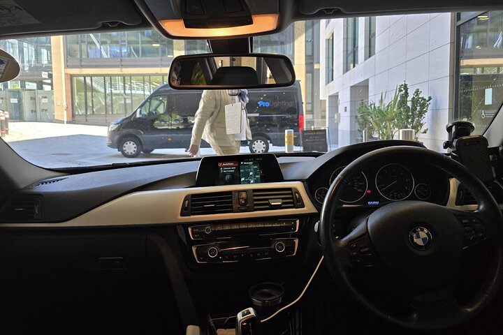 Dover Port to London Gatwick Airport One Way Transfer