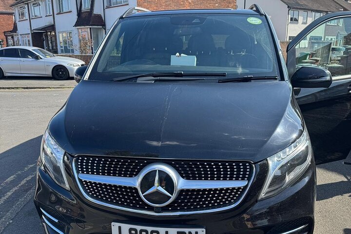 Gatwick Airport to Heathrow Airport Transfers