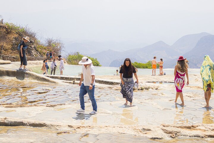 Hierve el Agua, Tule Tree, Mitla and Mezcal Distillery Tour