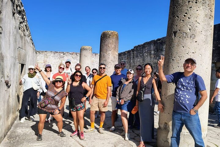 Hierve el Agua, Tule Tree, Mitla and Mezcal Distillery Tour