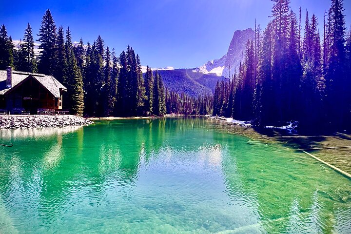 Lake Louise, Moraine , Emerald & Banff Town ,Johnston Canyon Tour
