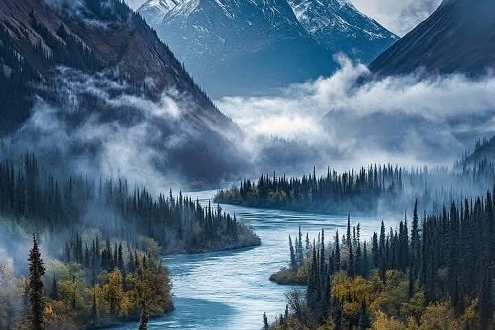 Lake Louise, Moraine, Emerald Lake, Johnston Canyon, Banff Town