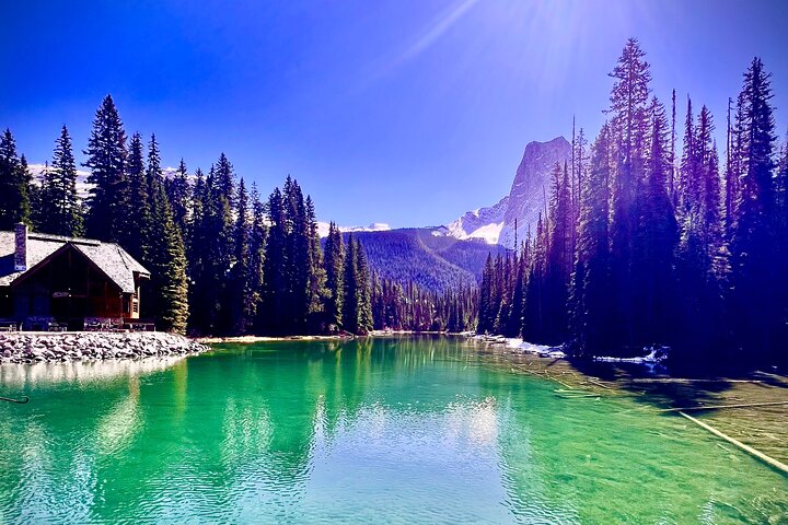 Lake Louise, Moraine , Emerald & Banff Town ,Johnston Canyon Tour