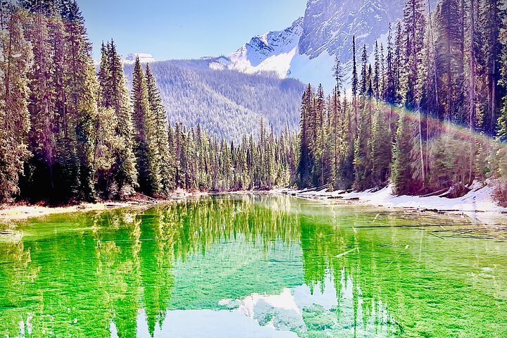 Lake Louise, Moraine , Emerald & Banff Town ,Johnston Canyon Tour