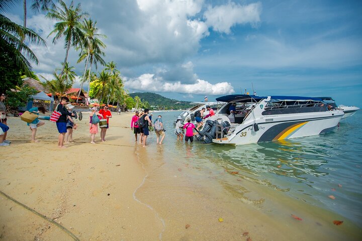 Snorkel and Kayak at Angthong National Marine Park By Speedboat From Koh Phangan